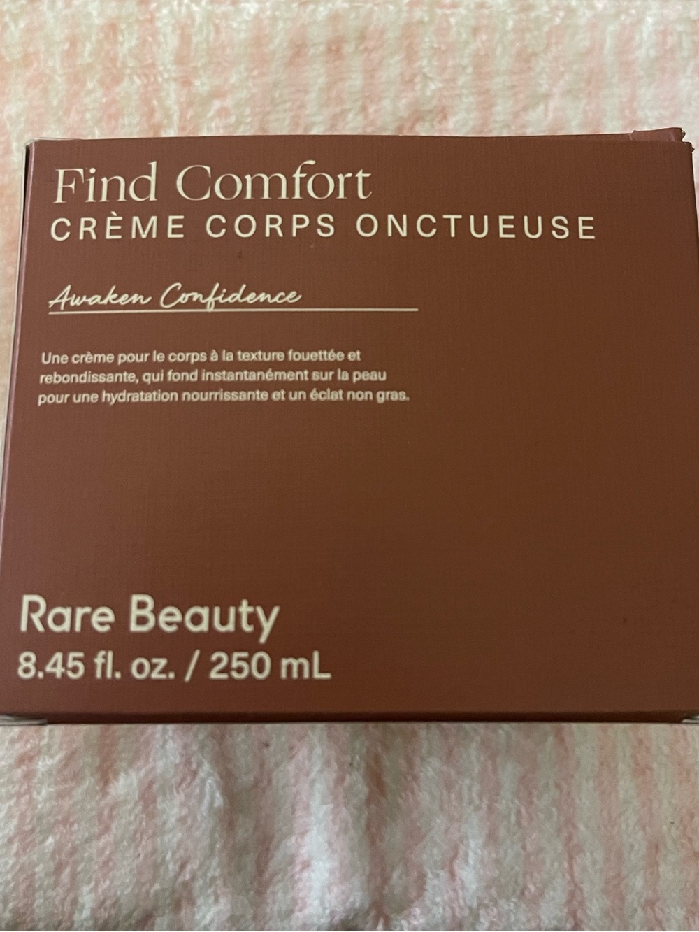 Rare Beauty Find Comfort Crème Corps Onctueuse - Brown